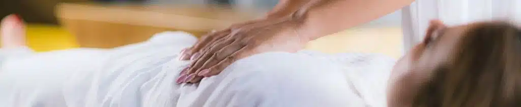 Reiki: qué es y para qué sirve. ¡Descubre sus beneficios!