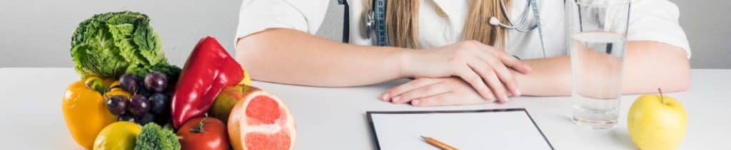 ¿Qué hace un coach nutricional? Sus funciones